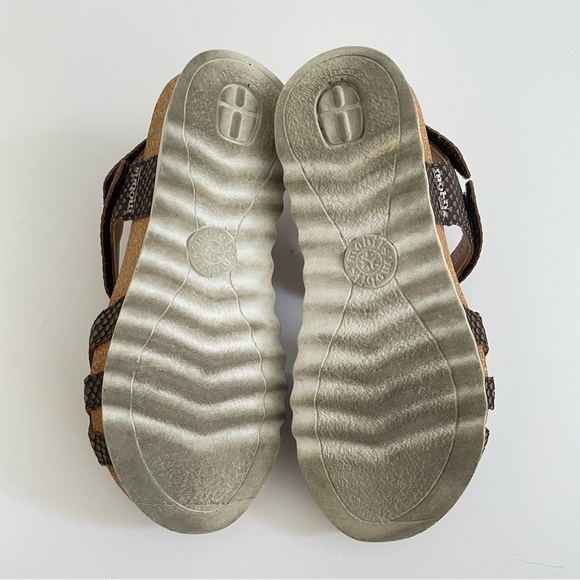 Mobils Mephisto Leather Ergonomic 37 Sandals Brown Comfort Granola Girl Gorpcore - Picture 7 of 15